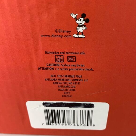 New Hallmark Disney Minnie And Mickey Two Kissing Ceramic Mugs 18 Ounces - Picture 5 of 7